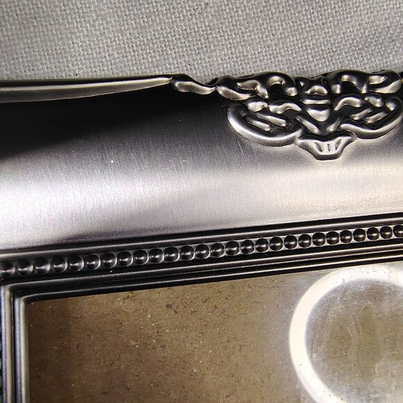 Metal Picture Frame 5x7 Ornate Silver Tone Vintage Style Brushed Finish Elegant - Picture 5 of 13